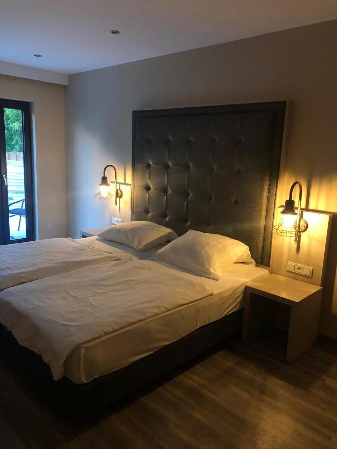 Hotel Athen Kelsterbach Frankfurt Airport Екстер'єр фото